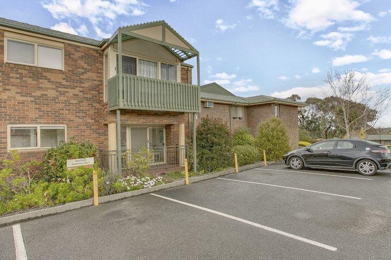 Garden-view Villa with Fresh Interiors and Village Lifestyle