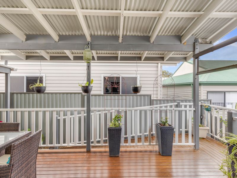 Two Bedrooms plus Study!