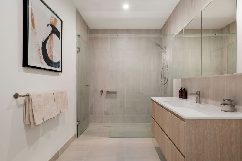 First-floor 2-bedroom apartment