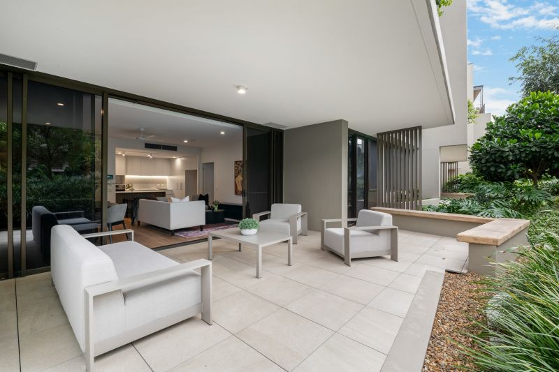 Ground Floor Garden Sanctuary with Expansive North-East Terrace