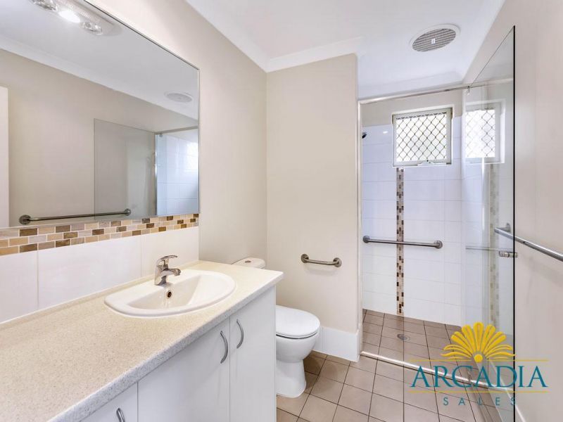 ARCADIA WATERS MANDURAH - Light & Bright, Carol 02 Design