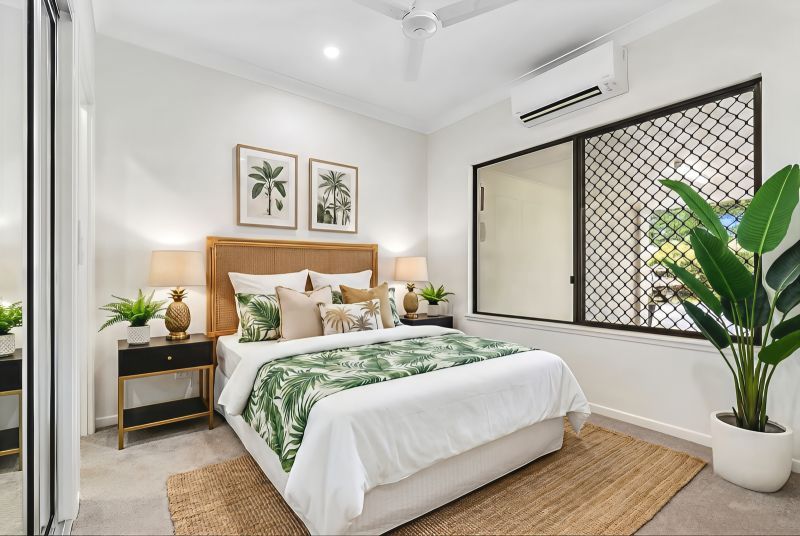 Private 2-bedroom villa with large backyard