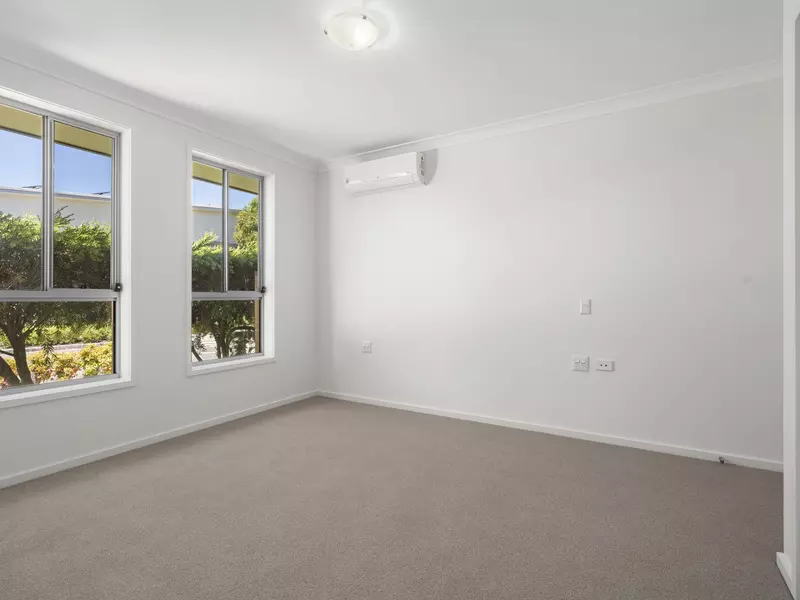 Corner Villa with Large Garden and Fresh Interiors