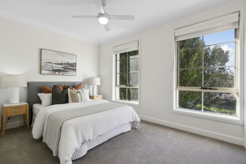 Spacious and bright two-bedroom apartment