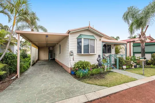 Riverside Gardens Estate Site 203