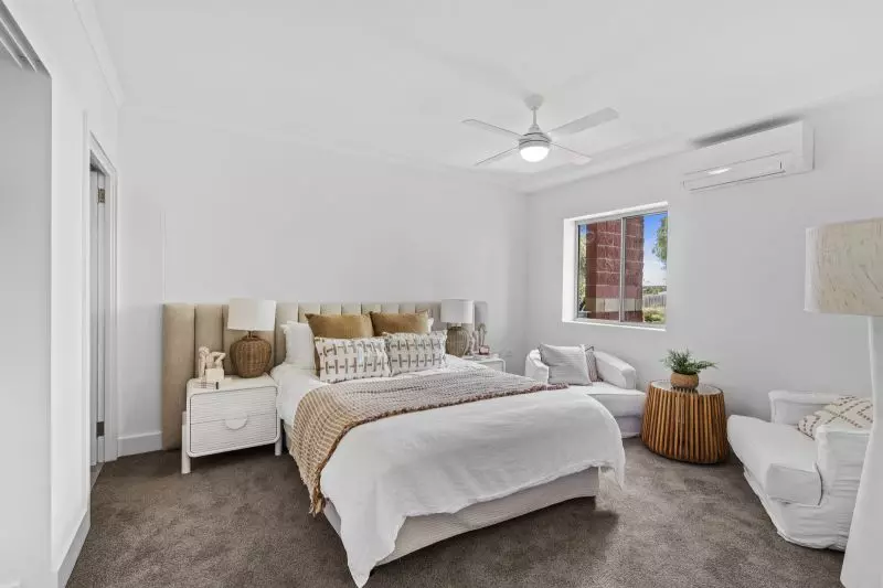 Relaxed bayside living in a two-bedroom apartment