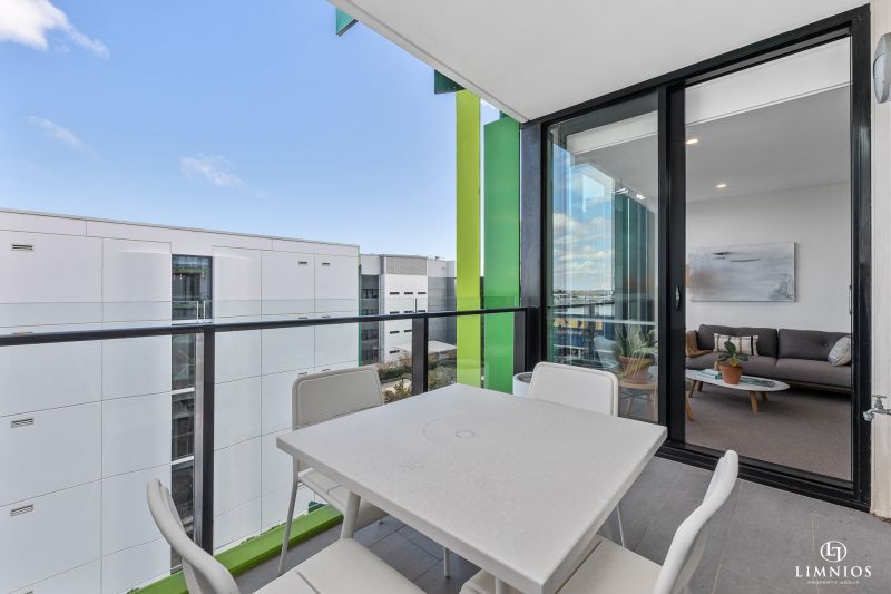 Contemporary Style Apartment in Perfect Location