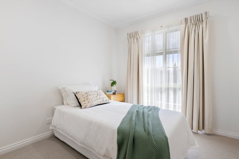 Updated Apartment in Prime Lexington Gardens Spot