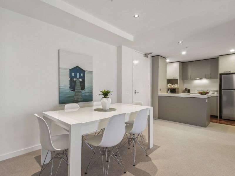 Bright, Spacious Apartment with Private Balcony in Prime Location