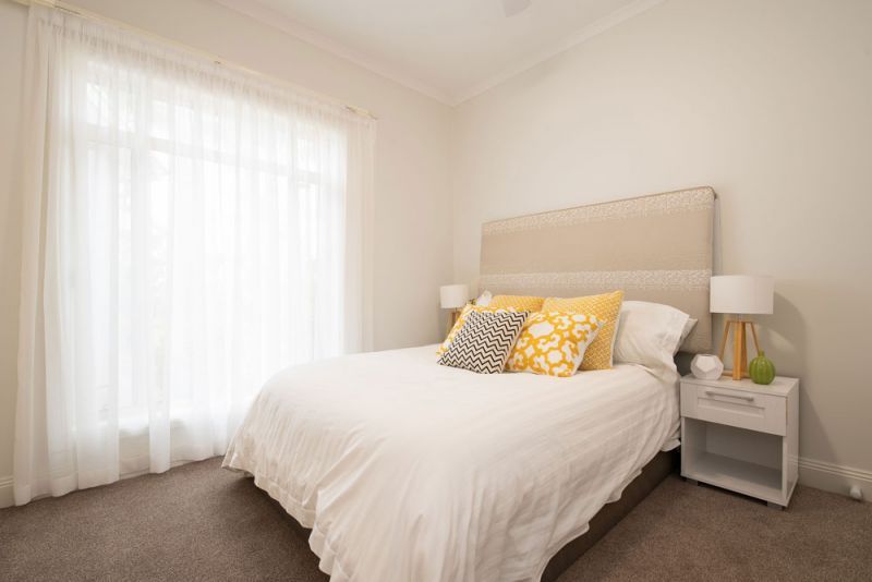 Lovely property with a breath taking view of Rose Garden