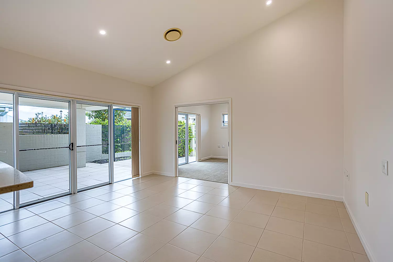 Van Gogh- by Palm Lake Resort Tea Gardens