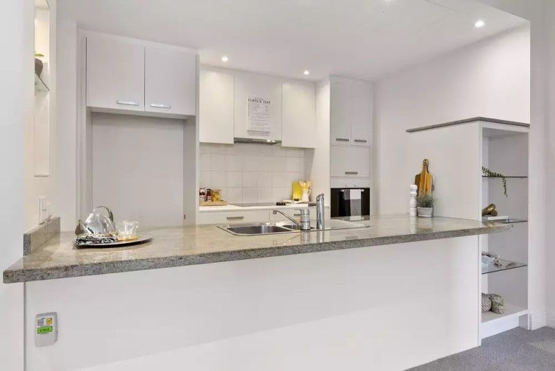 Bright & light with lovely garden views!