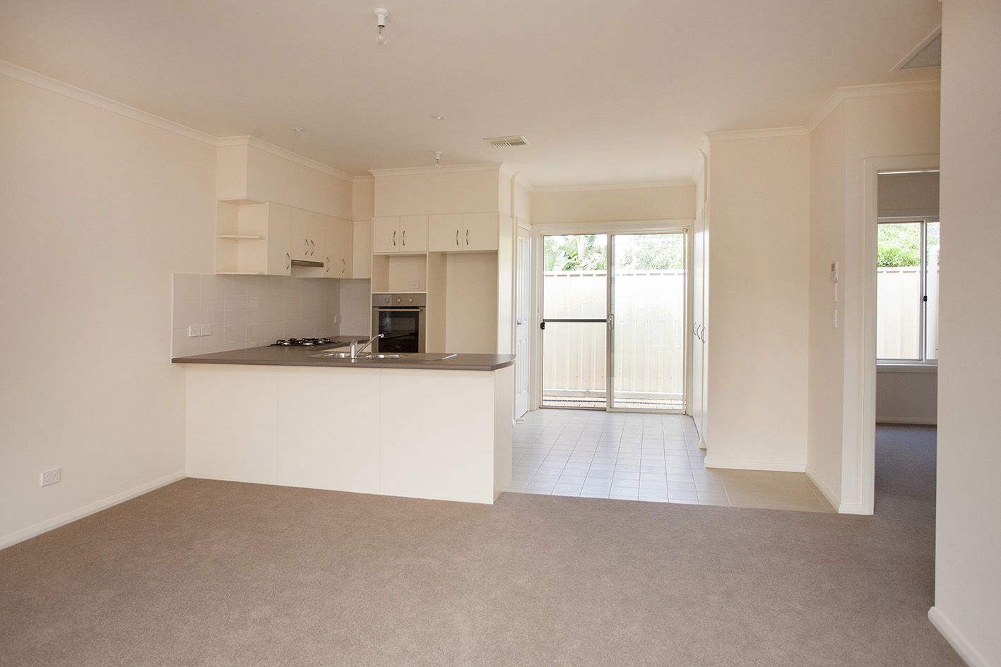 15 Plympton Mews, modern, 2 bedroom villa within a friendly community
