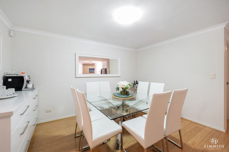 Super Spacious Townhouse!