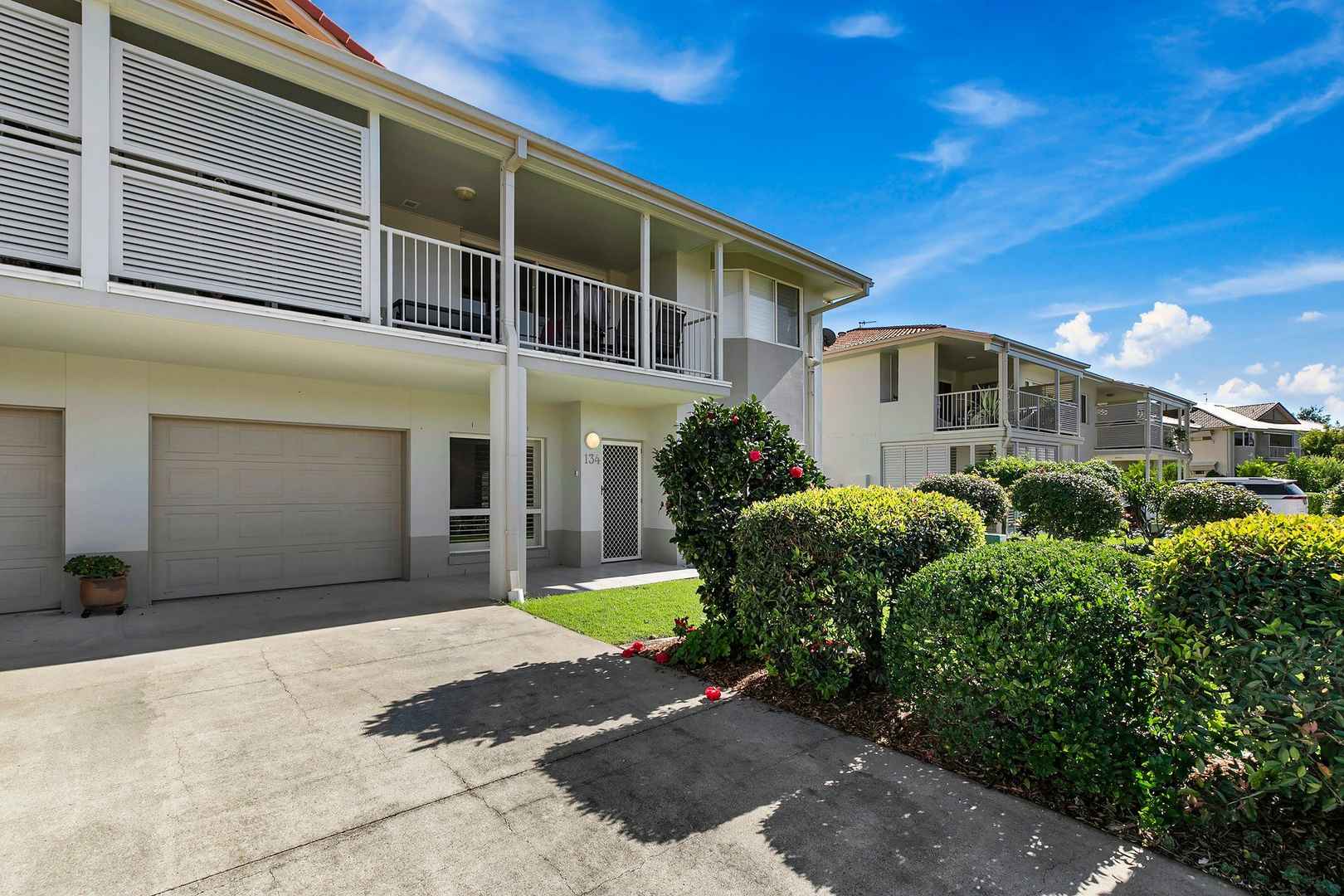 Spacious living, exceptional entertaining and an expansive lawn!