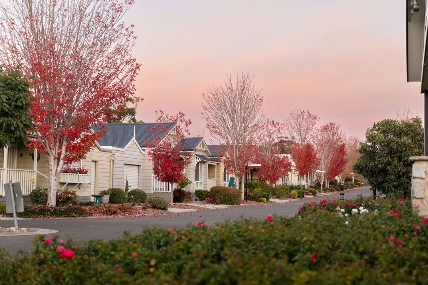 Lifestyle Communities Casey Fields - Spacious 2-bedroom home with study packed with features