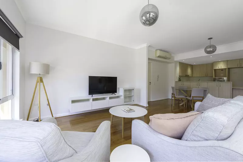 Parkside Apartment with Spacious Layout and Private Patio