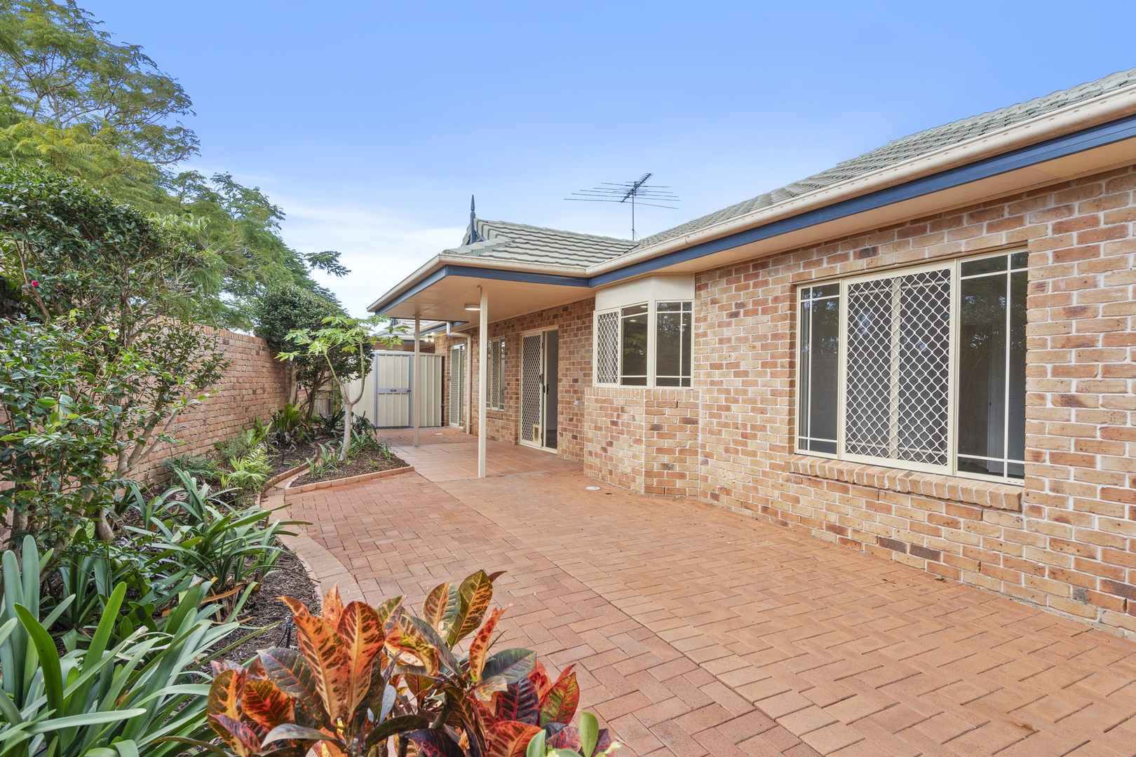 Rarely Available 3 Bed plus Study Villa