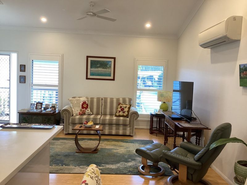 Gorgeous home in quiet location