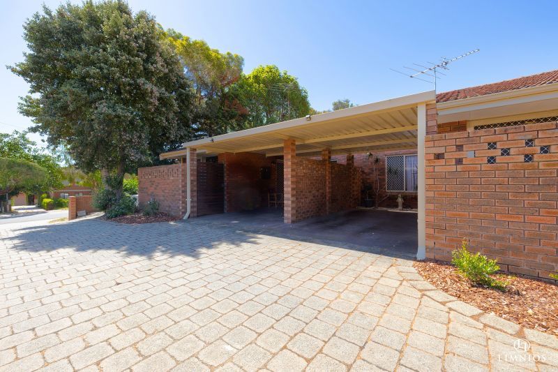 Pretty as a picture!