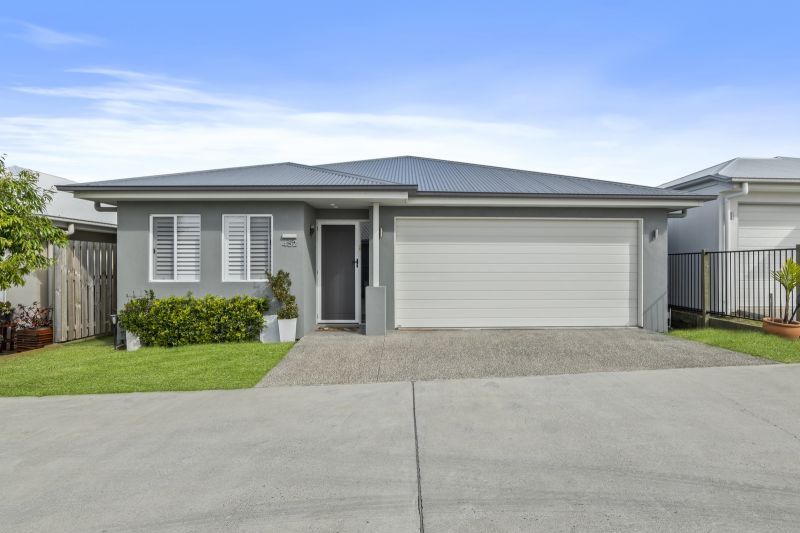 Spacious Private Living - Enjoy Room to Relax!