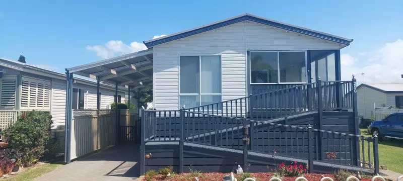 Jettys by the Lake - Site 250