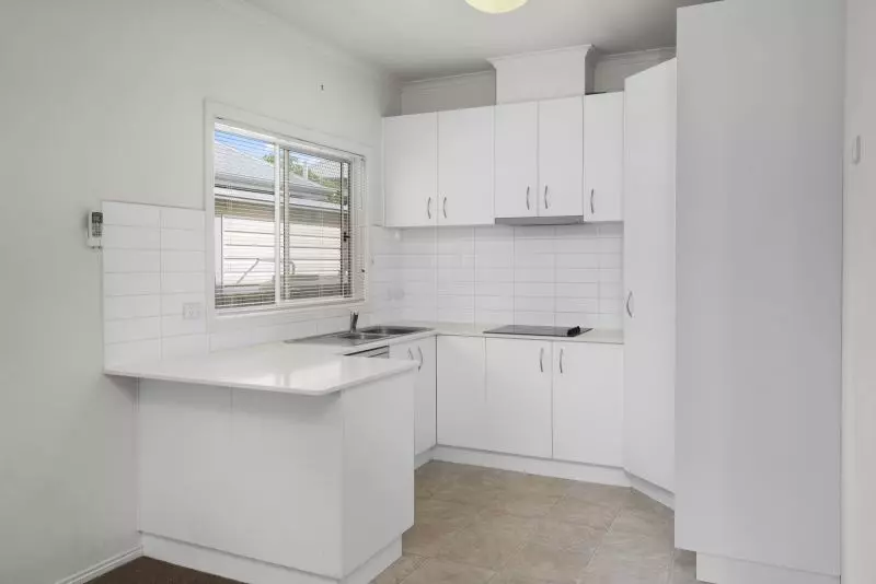 A True Renovators Delight!