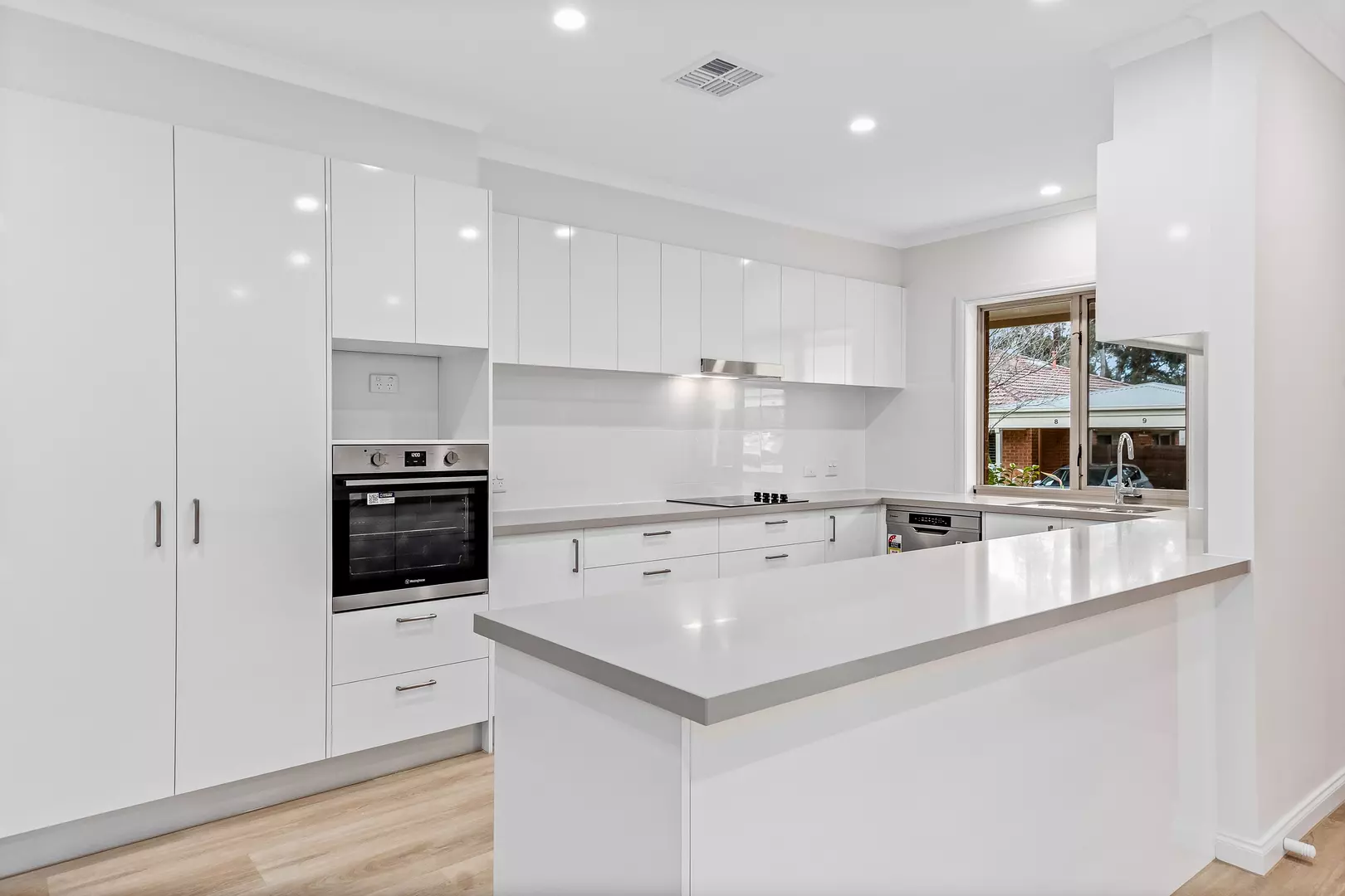 12/8 Pottage Circuit Macleod, VIC 3085