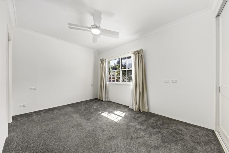 BEAUTIFULLY RENOVATED, MODERN THROUGHOUT