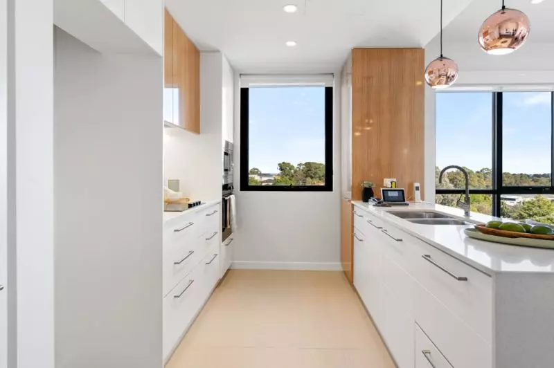 UNDER OFFER - Elegant Retirement Living in the heart of Glen Waverley