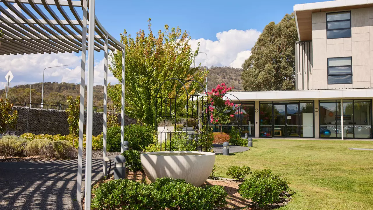 Peaceful retirement living close to beautiful parklands