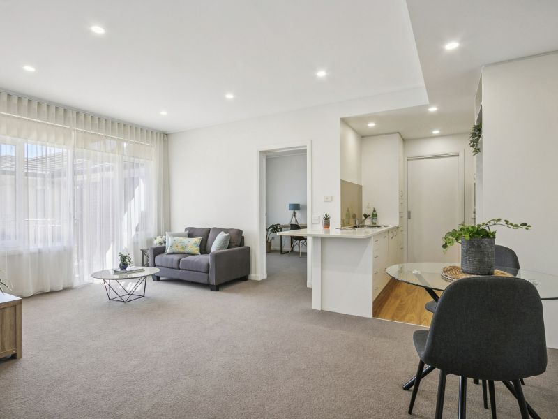 Bright, Spacious and Ready to Move Into