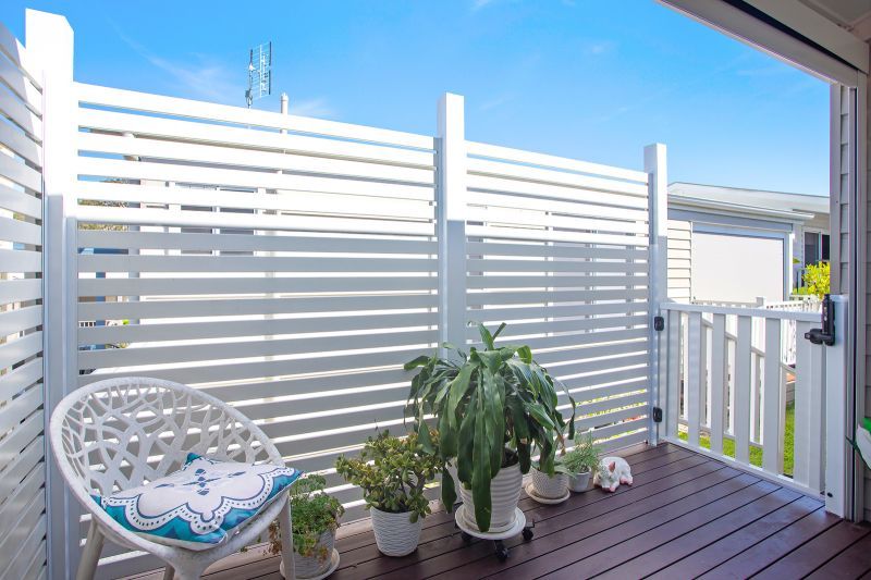 Downsizers Dream!
Light and Bright Two Bedroom Home.