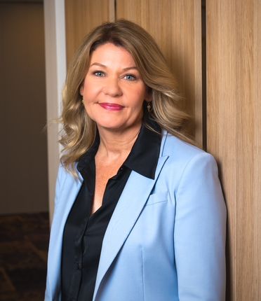 Sonya Smart receives national Executive recognition