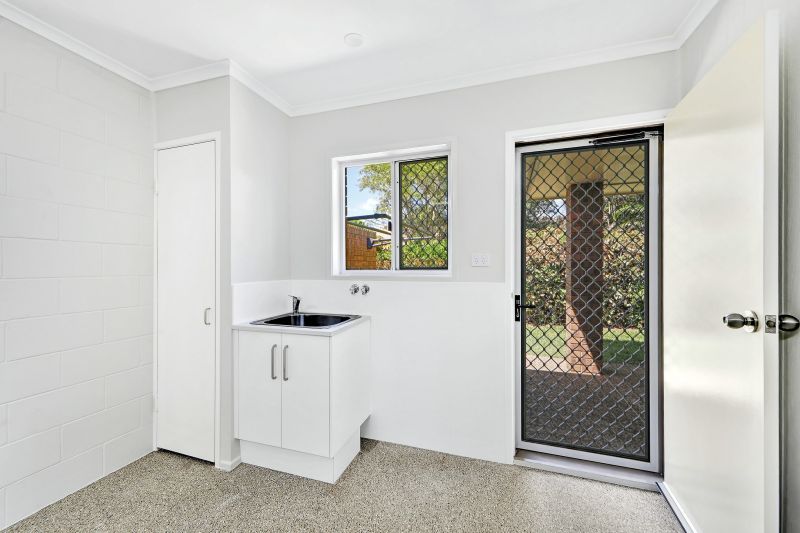 Garden views and coastal breeze!