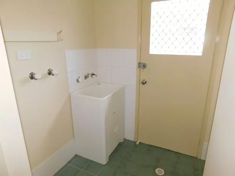 Bayway Village Site 34a (Pre Loved)