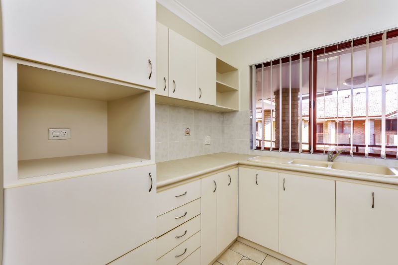 ARCADIA WATERS BICTON - GREAT LOCATION, RIVER & CITY VIEWS