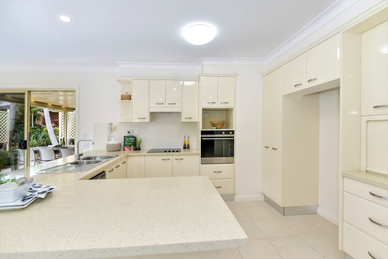 Bright and airy villa