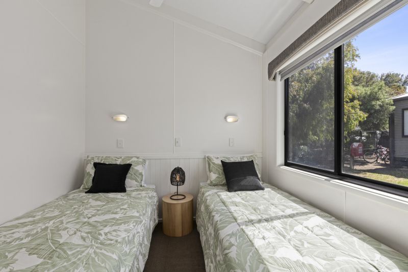 Relaxed Swan Bay Living