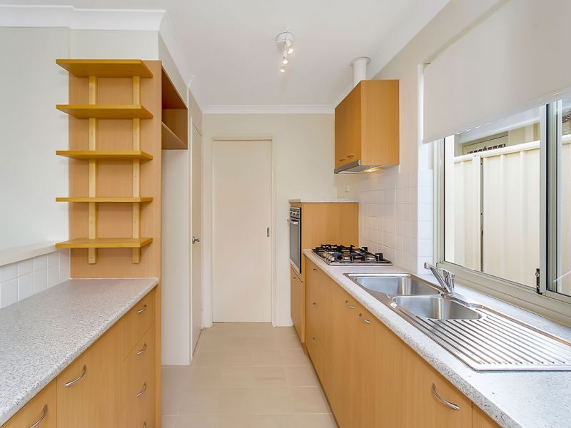 ARCADIA WATERS MADDINGTON - Located on the Waterway