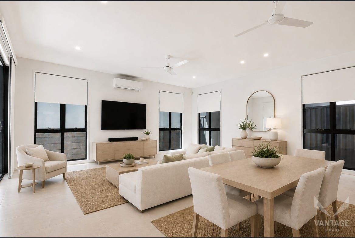 2 bed home, ready for its new owner.