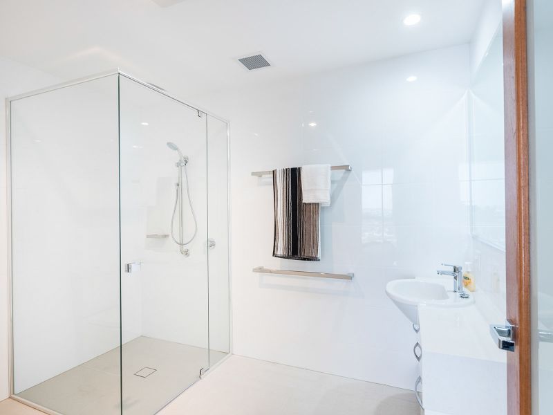 Spacious Three-Bedroom Apartment with Stunning Eastern Views