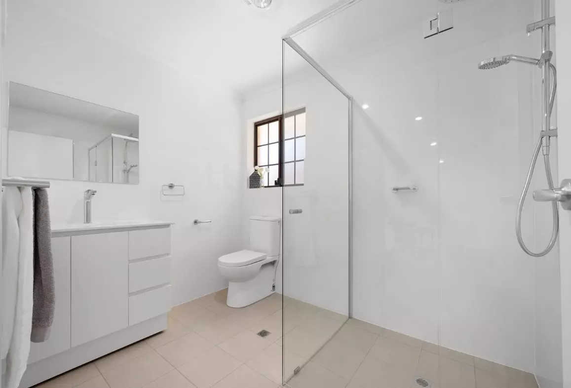 32/33 Sylvan Way, Grange