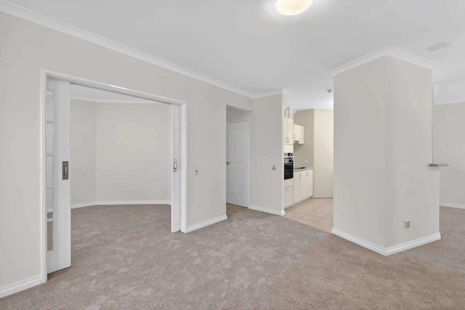 Rare Opportunity to purchase into the Popular Peter Arney Retirement Living Complex! Relax and Enjoy Your New Low Maintenance Home!