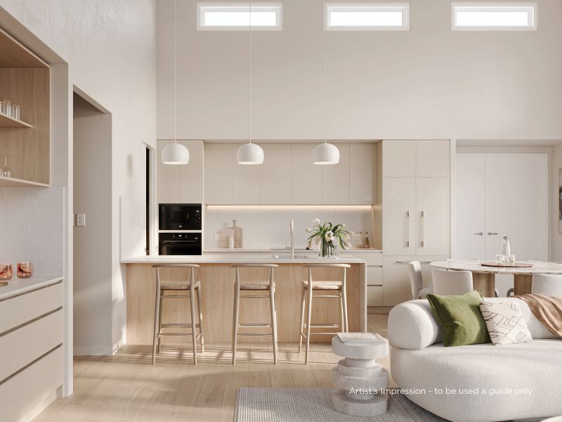 Sophisticated Single-Level Living by the Lake