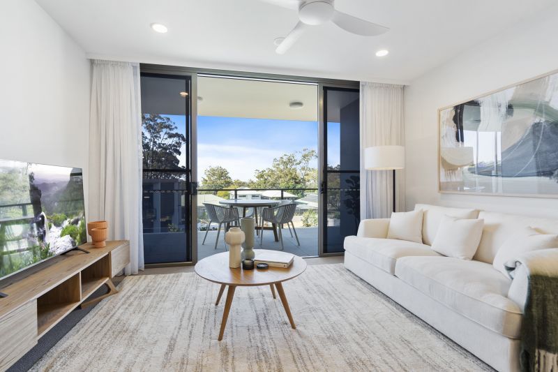 Enjoy east-facing views over the Tarragindi Recreation Reserve