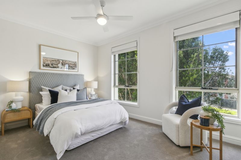 Spacious and bright two-bedroom apartment