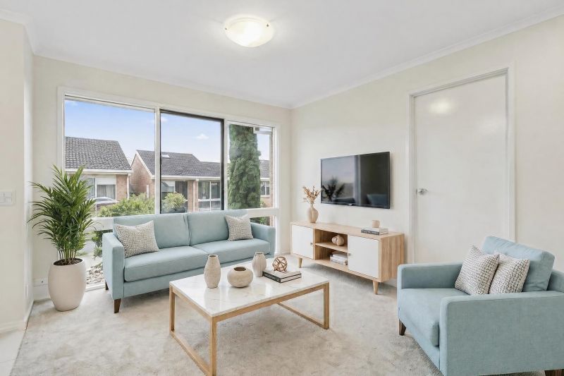Beautifully presented two-bedroom villa with a charming spacious backyard