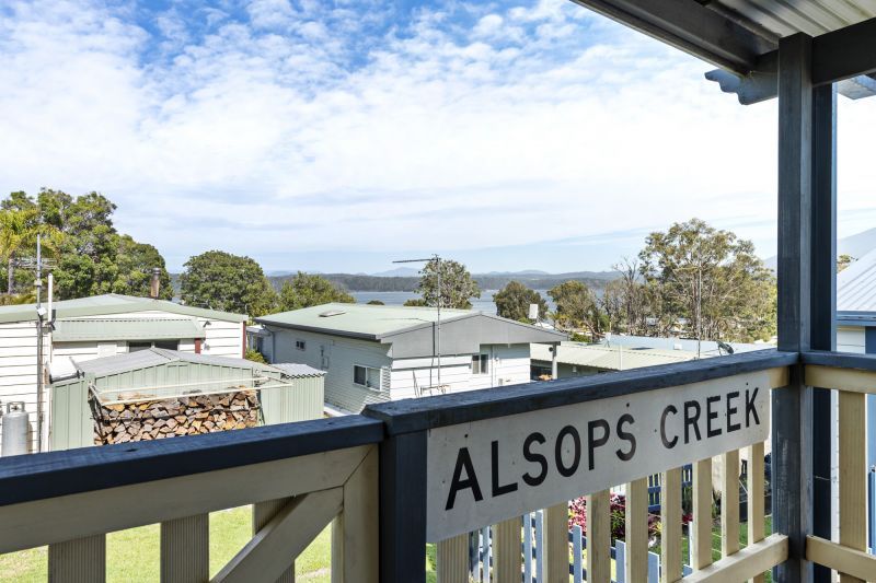 Lakeside Living with Stunning Water Views