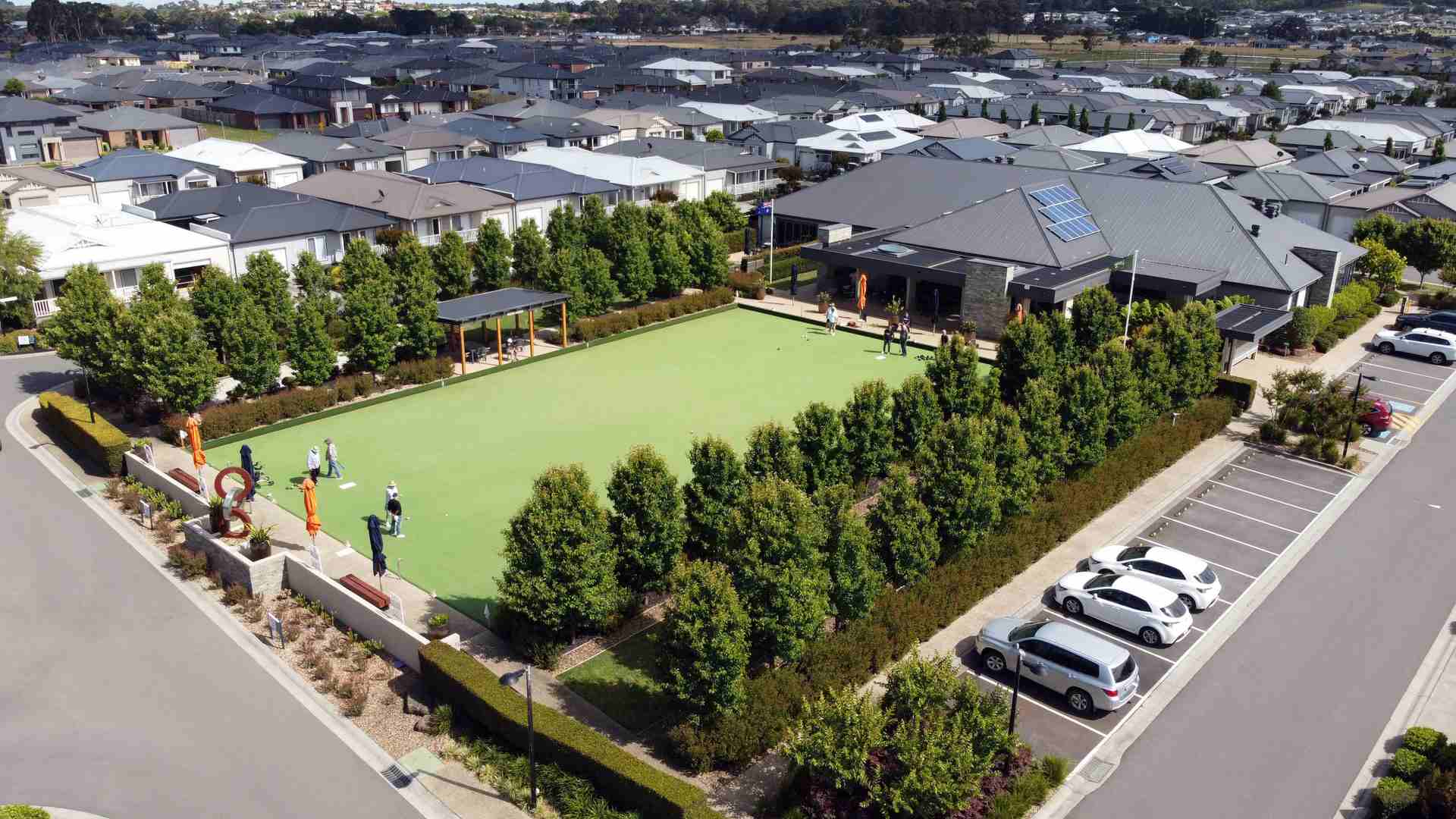 Lifestyle Officer - Where the country breeze meets urban ease. Downsize to your tranquil neighbourhood nestled within Melbourne’s thriving southeast.